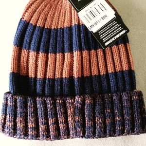 Sketchers Knit Beanie NWT
